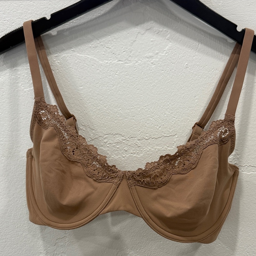SKIMS FITS EVERYBODY LACE UNLINED BRA 34DDD